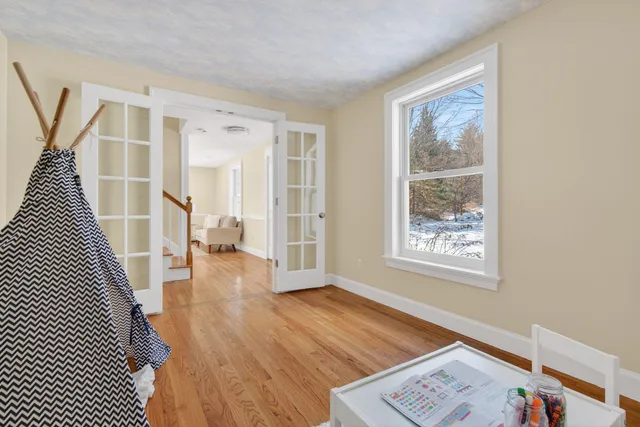 $949,000 | 487 Gray Road, North Yarmouth, ME 04097