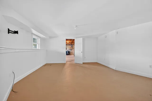 $949,000 | 487 Gray Road, North Yarmouth, ME 04097