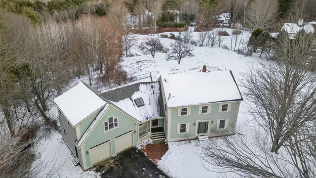 $949,000 | 487 Gray Road, North Yarmouth, ME 04097