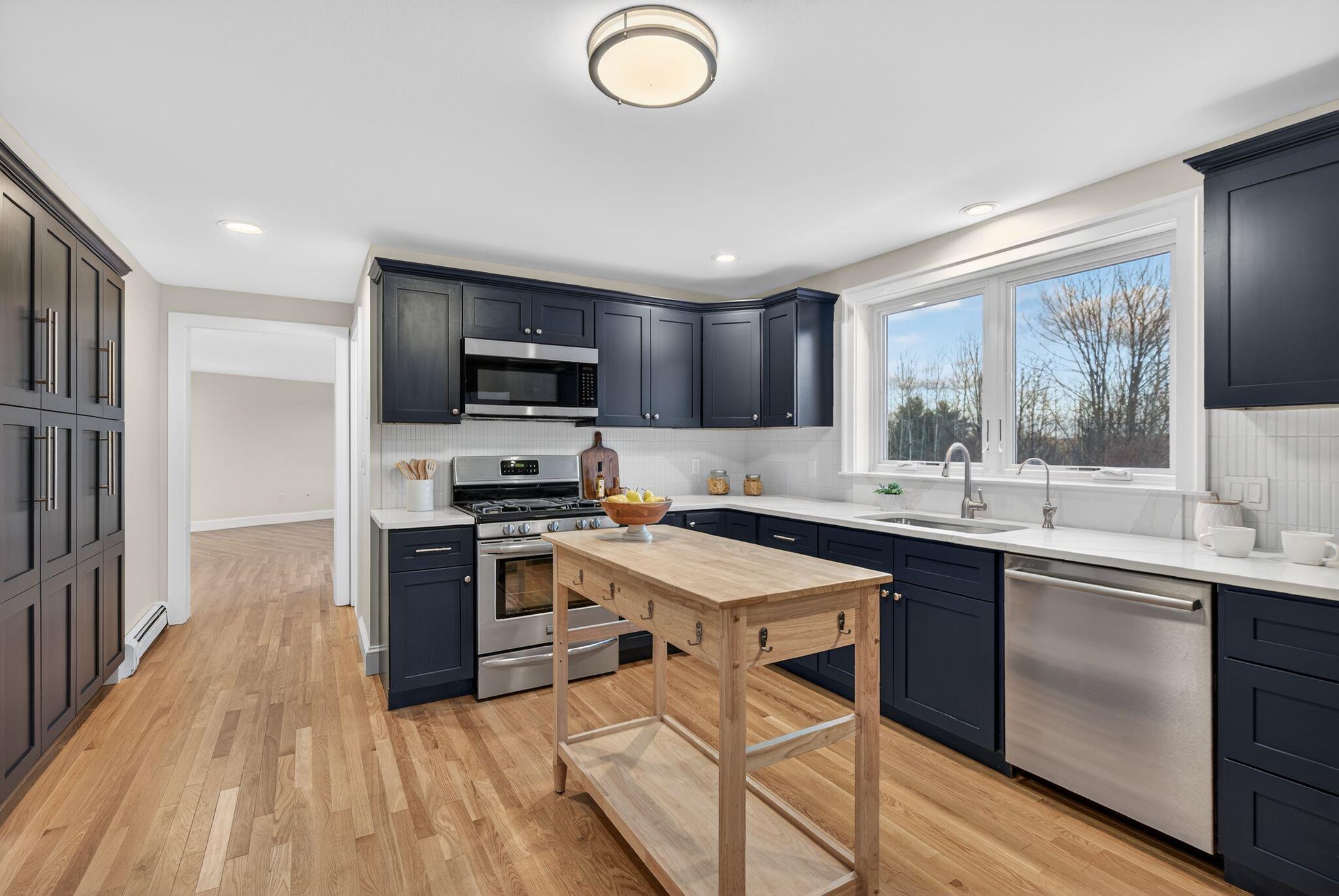 487 Gray Road North Yarmouth, ME 04097 - Photo 7 of 49 67_DSC02713