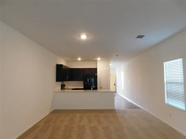 $1,695 | 340 The Bad Way, Jarrell, TX 76537