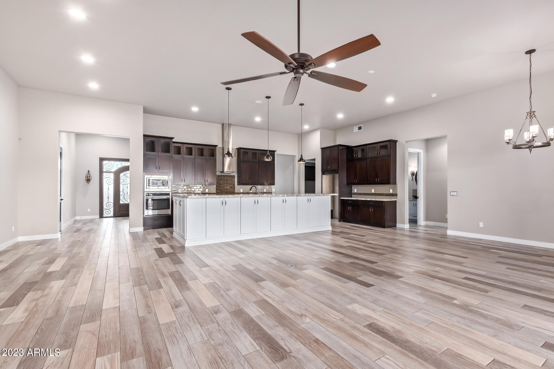 1806 West Tamar Road Phoenix, AZ 85086 - Photo 27 of 129 35 - Tamar