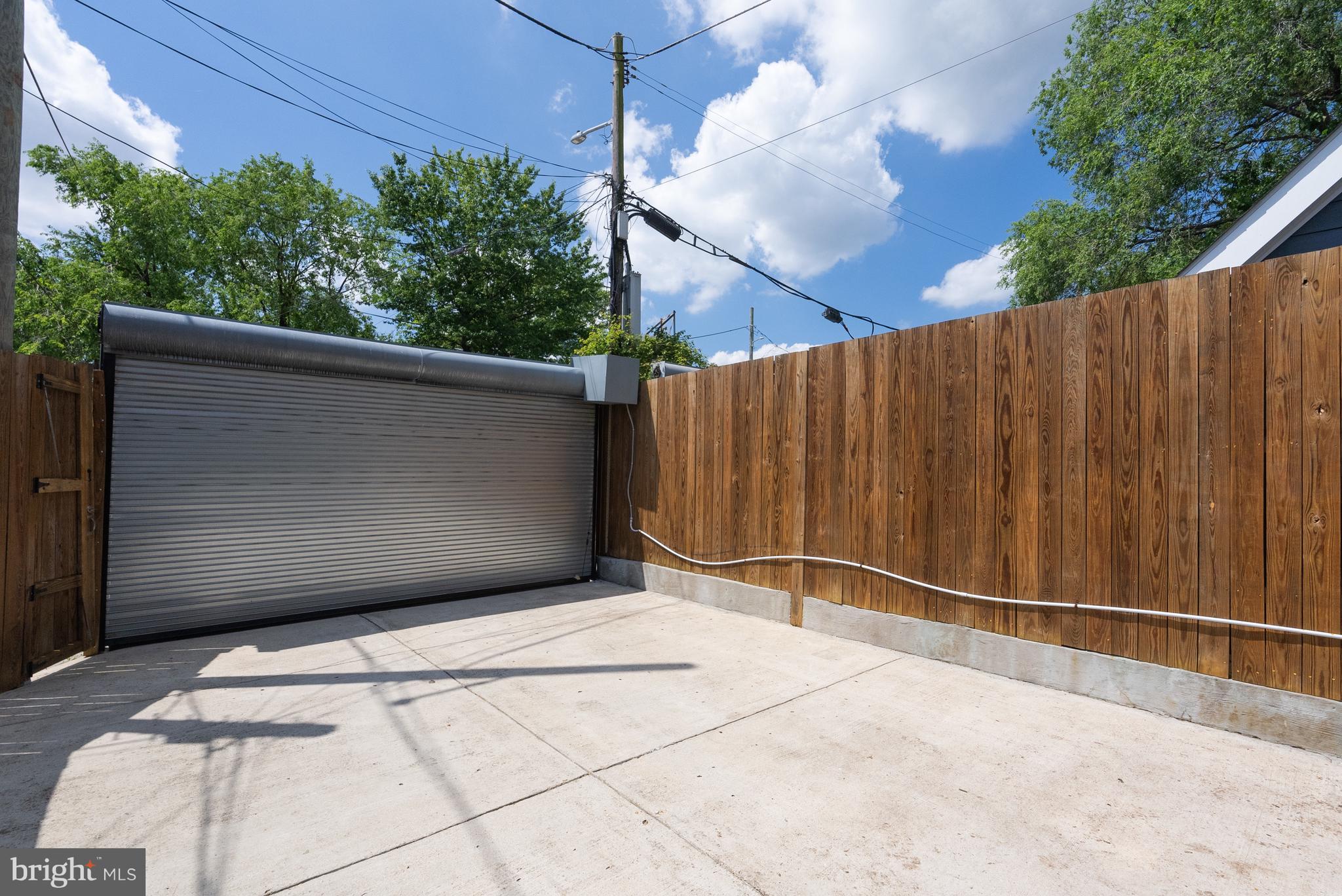 1402 Decatur Street Northwest Washington, DC 20011 - Photo 21 of 50