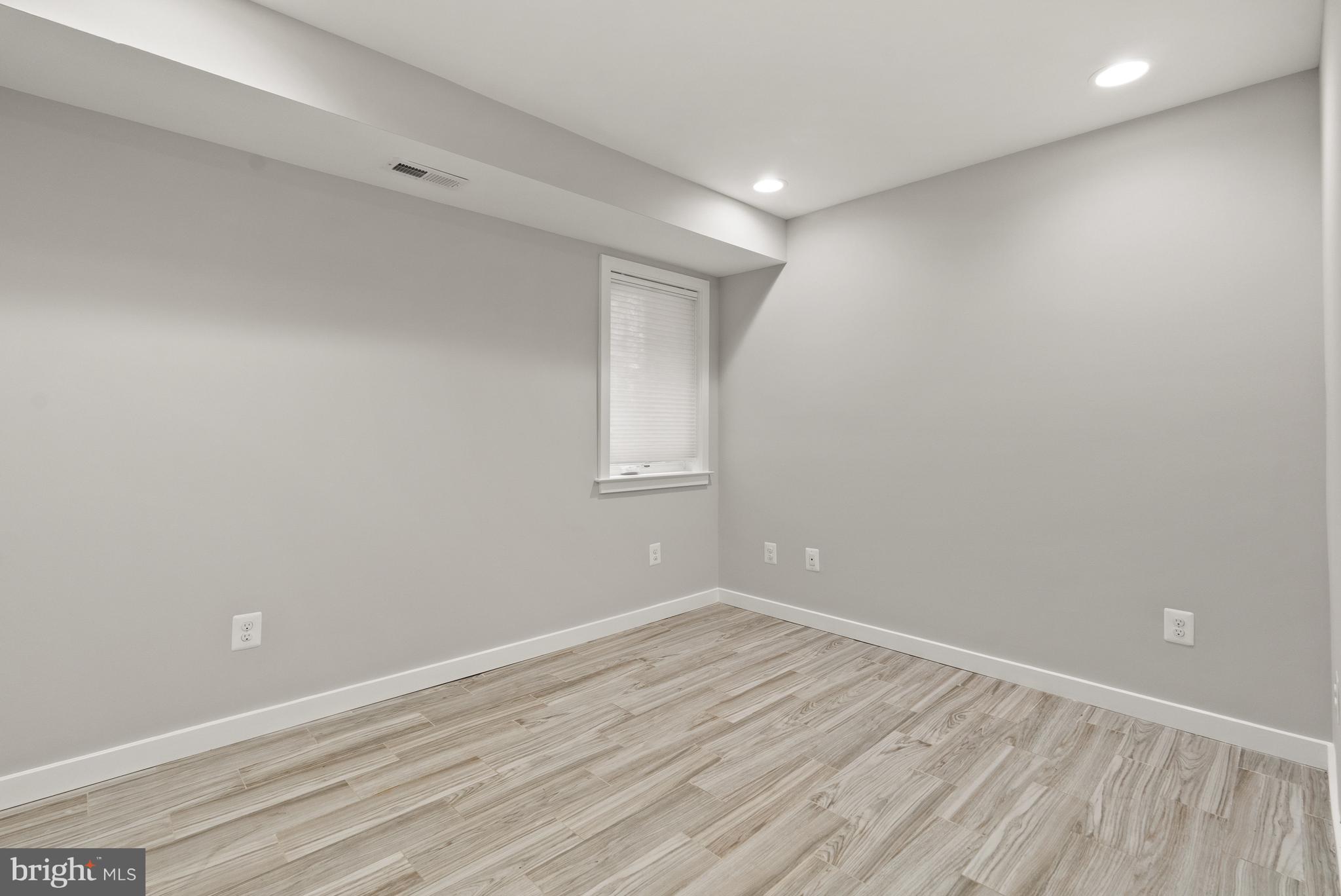 1402 Decatur Street Northwest Washington, DC 20011 - Photo 38 of 50