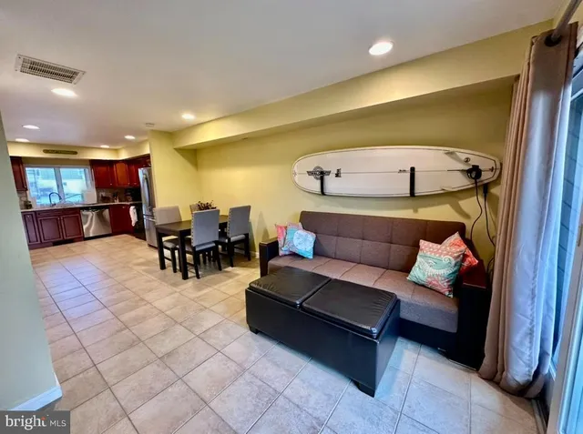 $429,000 | 323 44th Street South, Unit 105, Brigantine, NJ 08203