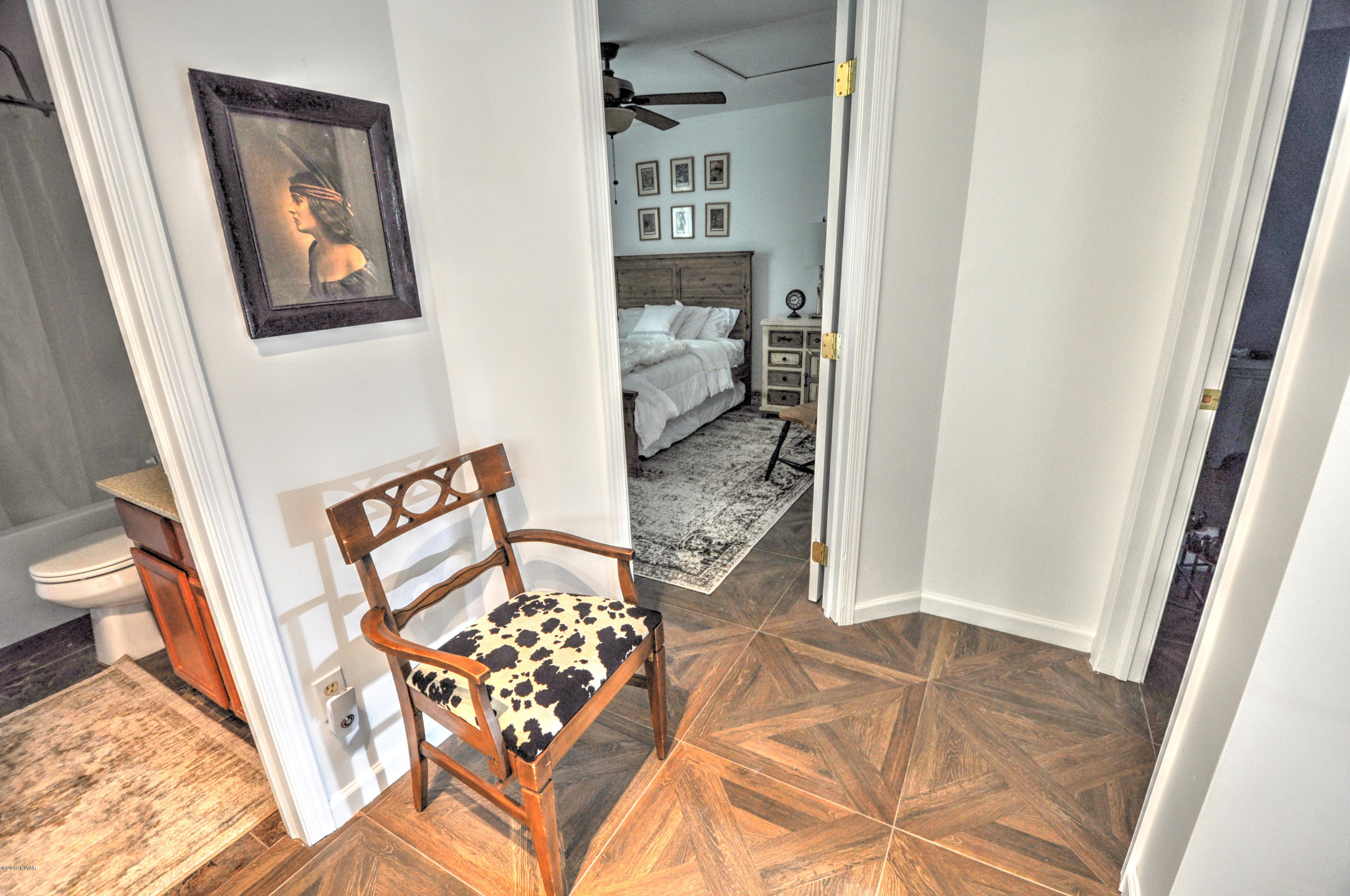 301 Lakeview Road Lackawaxen, PA 18435 - Photo 20 of 37 19- Entrance to Bedrooms