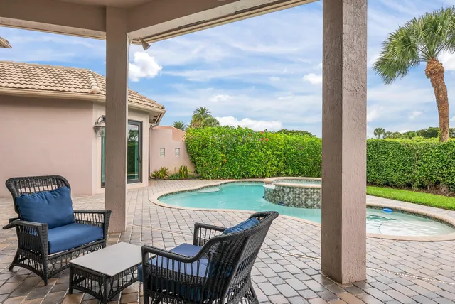 $1,599,000 | 15620 Glencrest Avenue, Delray Beach, FL 33446