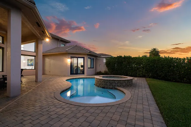 $1,599,000 | 15620 Glencrest Avenue, Delray Beach, FL 33446