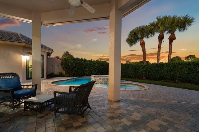 $1,599,000 | 15620 Glencrest Avenue, Delray Beach, FL 33446