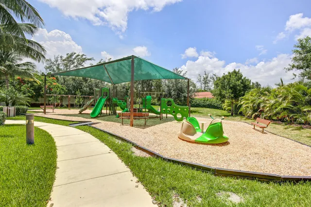 $1,599,000 | 15620 Glencrest Avenue, Delray Beach, FL 33446