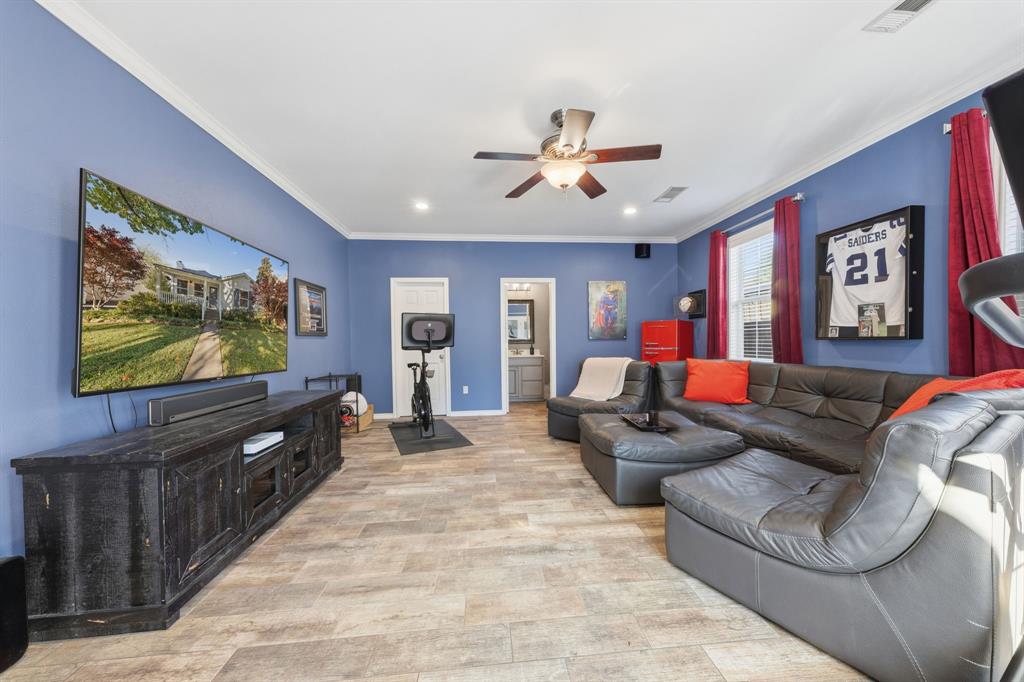 4927 Hanover Avenue Dallas, TX 75209 - Photo 22 of 34