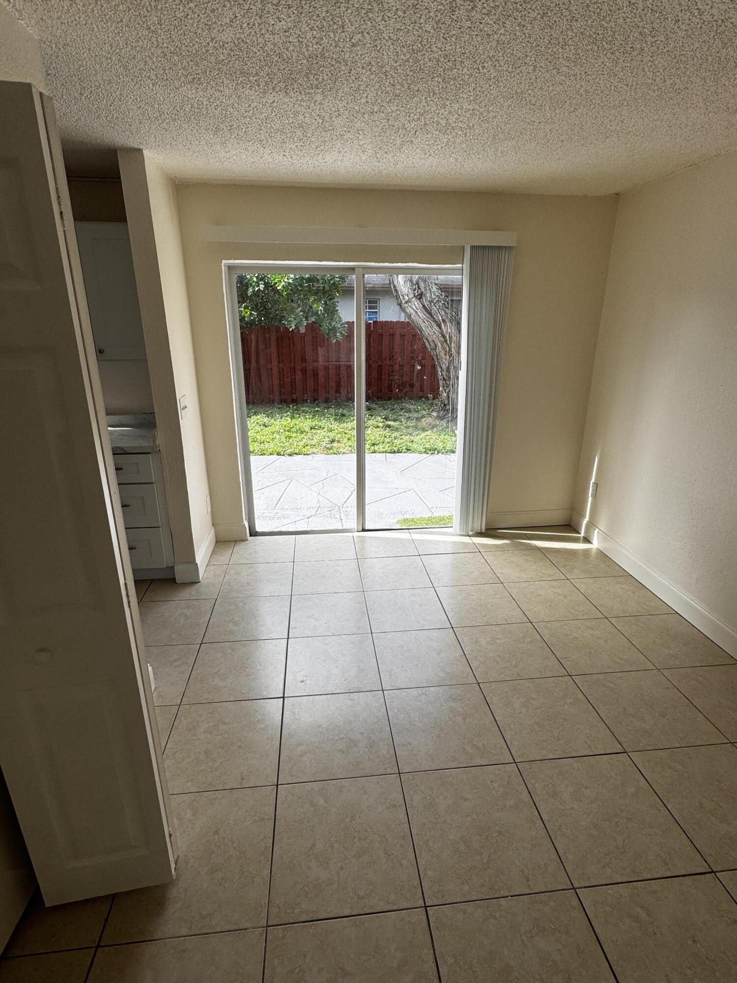 1641 West 27th Street, Unit D Riviera Beach, FL 33404 - Photo 5 of 14 living space