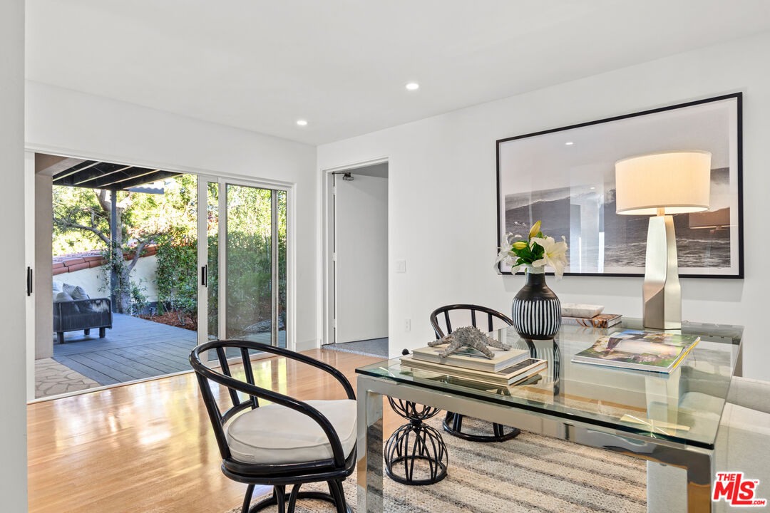 249 Rees Street Playa del Rey, CA 90293 - Photo 16 of 37 a room with furniture and a window
