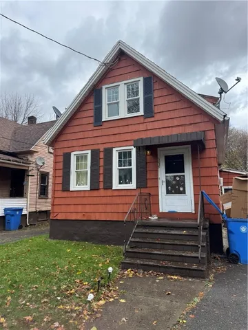 $850 | 196 4th Street, Rochester, NY 14605