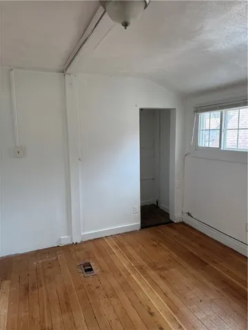 $850 | 196 4th Street, Rochester, NY 14605