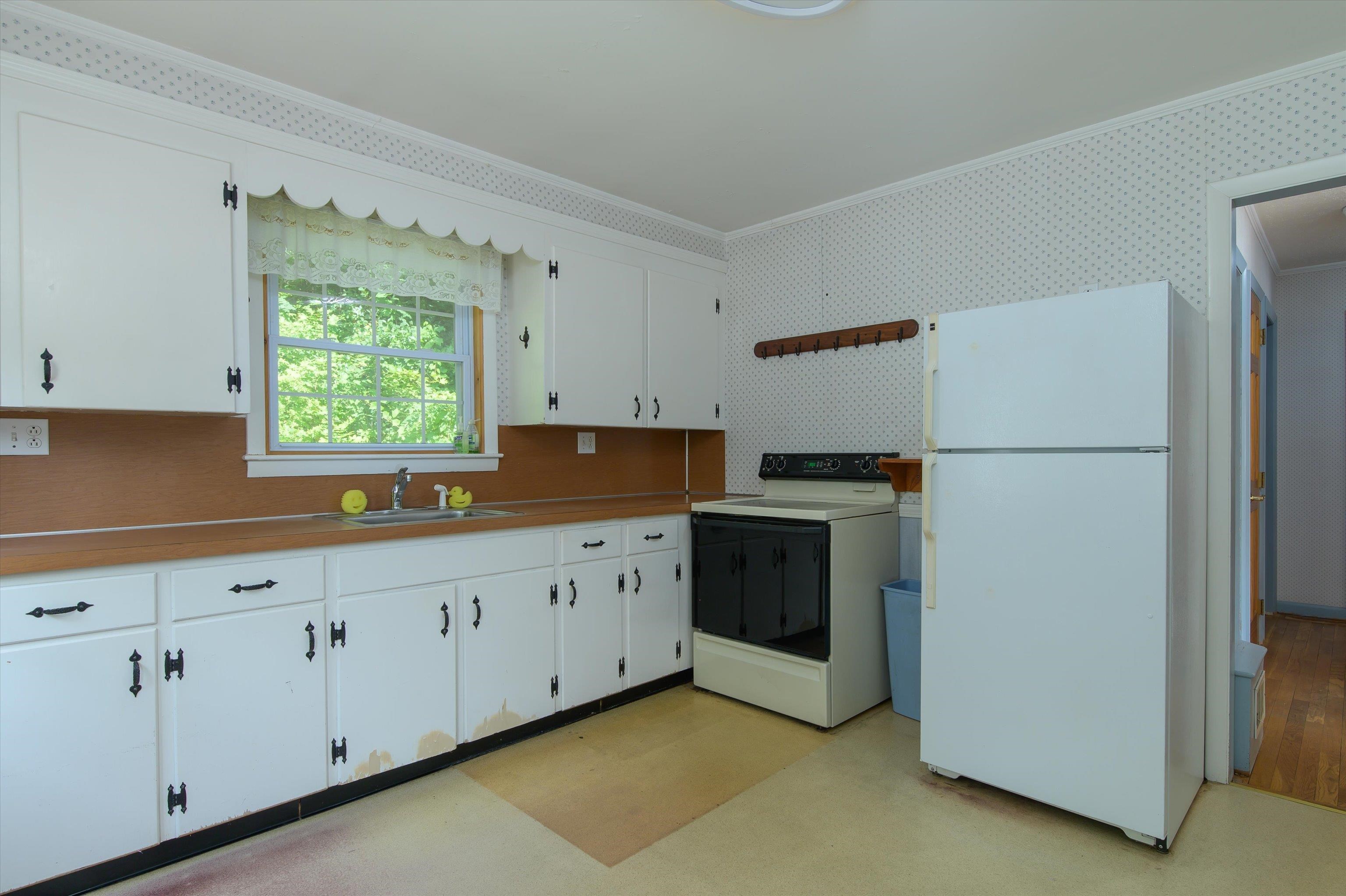 32 Mark Street Springfield, VT 05156 - Photo 24 of 40 Gallery Image 24