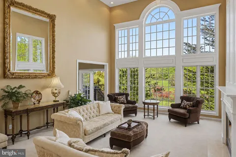 $2,175,000 | 104 Meadowview Drive, Doylestown, PA 18902