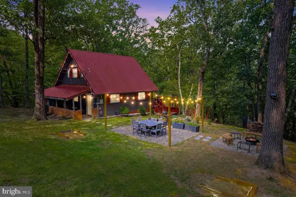 $430,000 | 150 White Dogwood Place, Harpers Ferry, WV 25425