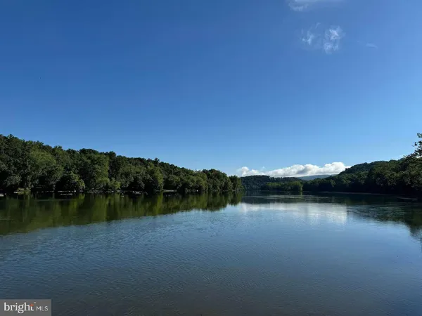 $430,000 | 150 White Dogwood Place, Harpers Ferry, WV 25425
