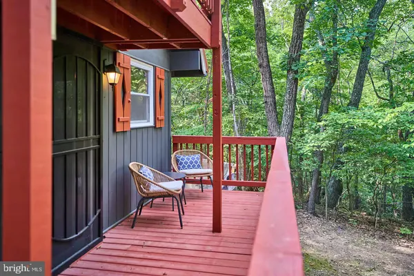 $430,000 | 150 White Dogwood Place, Harpers Ferry, WV 25425
