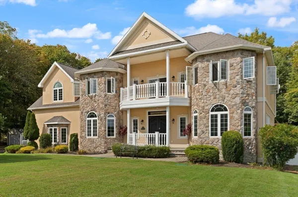 $2,799,900 | 2 Bridle Path, Lynnfield, MA 01940