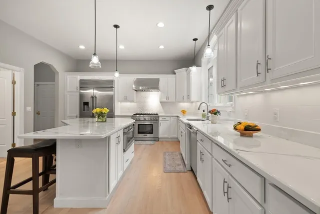 $3,000,000 | 2 Bridle Path, Lynnfield, MA 01940