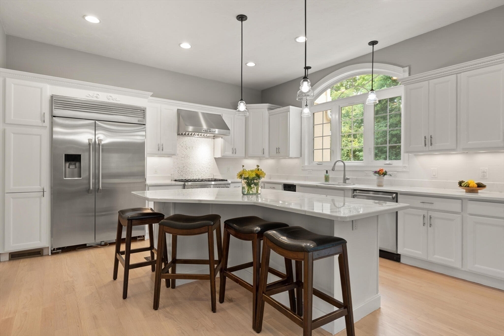 2 Bridle Path Lynnfield, MA 01940 - Photo 16 of 41