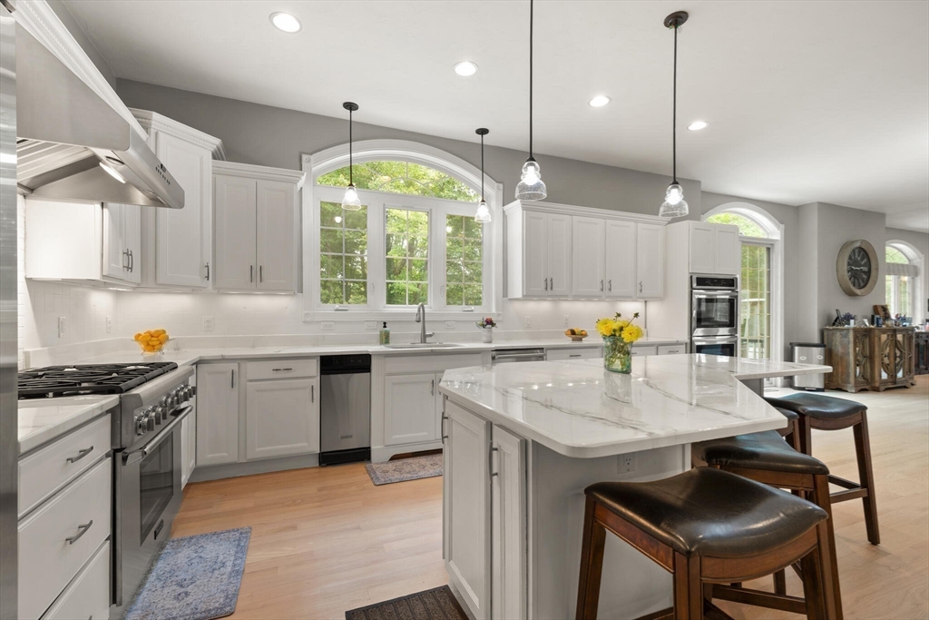 2 Bridle Path Lynnfield, MA 01940 - Photo 17 of 41