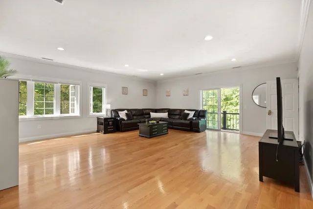 $3,000,000 | 2 Bridle Path, Lynnfield, MA 01940