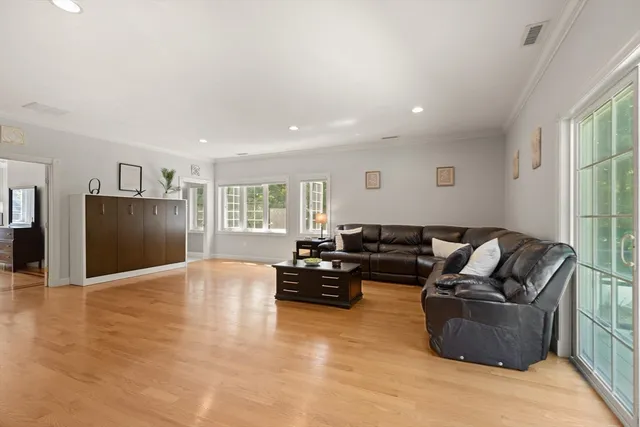 $3,000,000 | 2 Bridle Path, Lynnfield, MA 01940