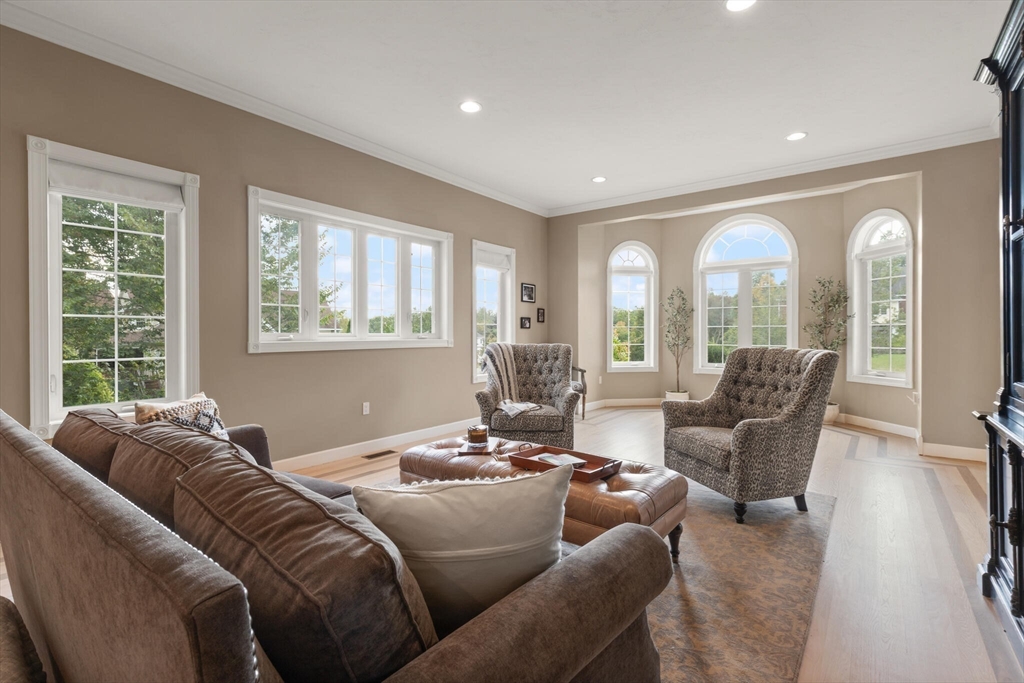 2 Bridle Path Lynnfield, MA 01940 - Photo 8 of 41