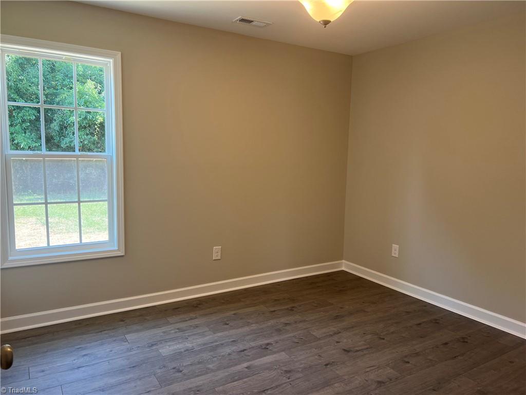 206 West Springfield Road High Point, NC 27263 - Photo 10 of 13 Gallery Image 10