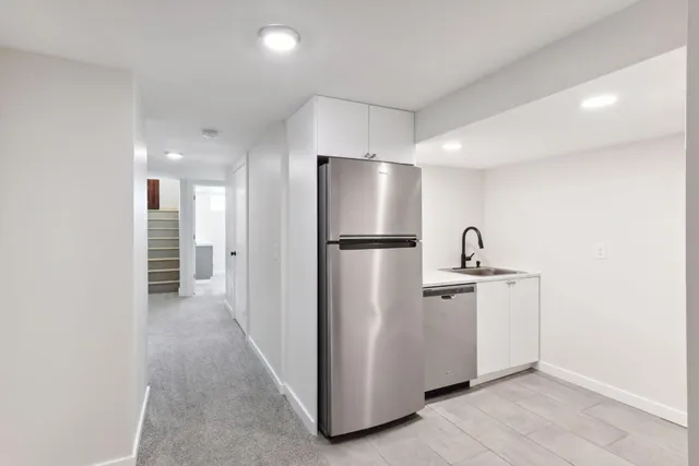 $4,000 | 953 17th Avenue Southeast, Minneapolis, MN 55414