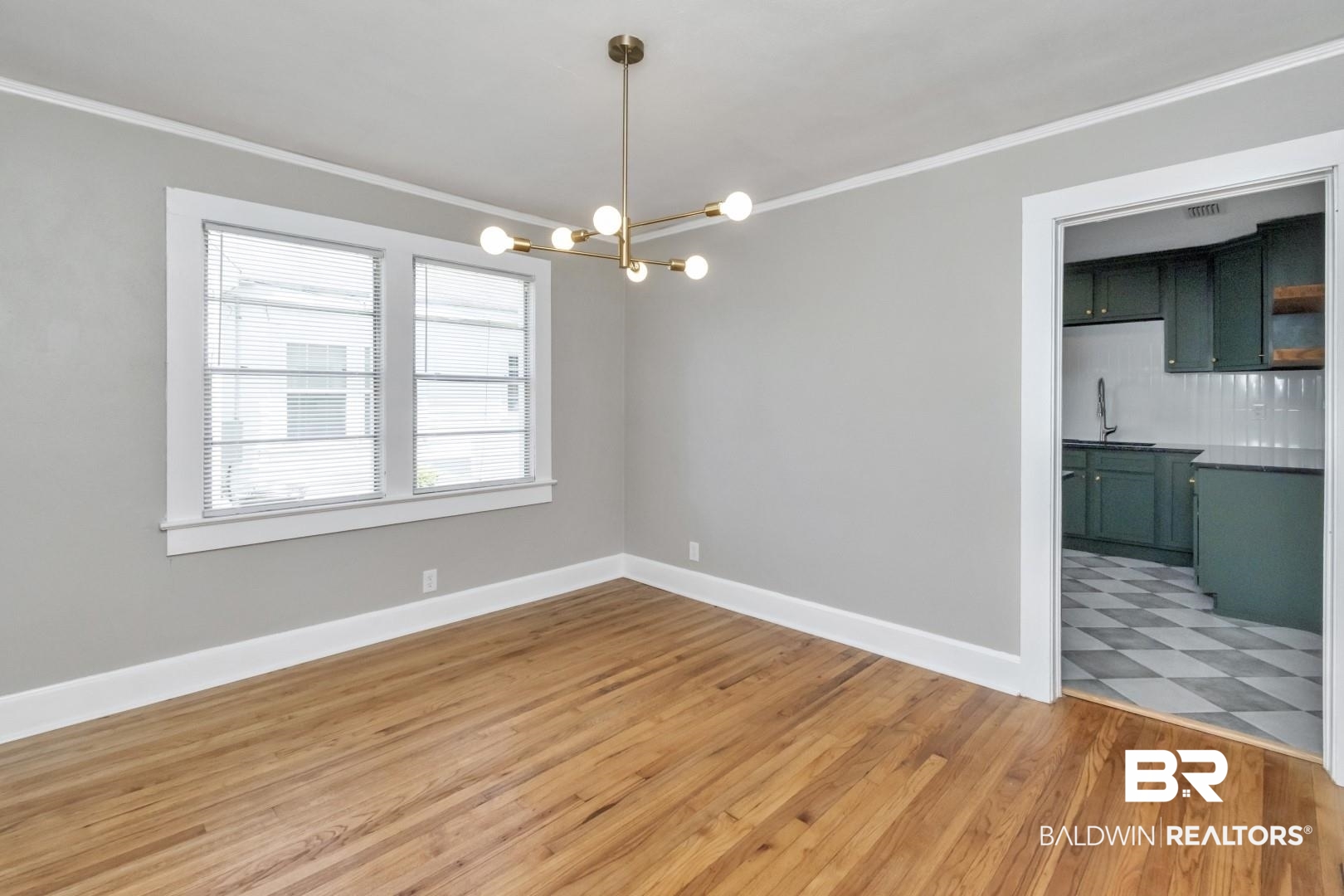 359 Tuttle Avenue Mobile, AL 36604 - Photo 5 of 23