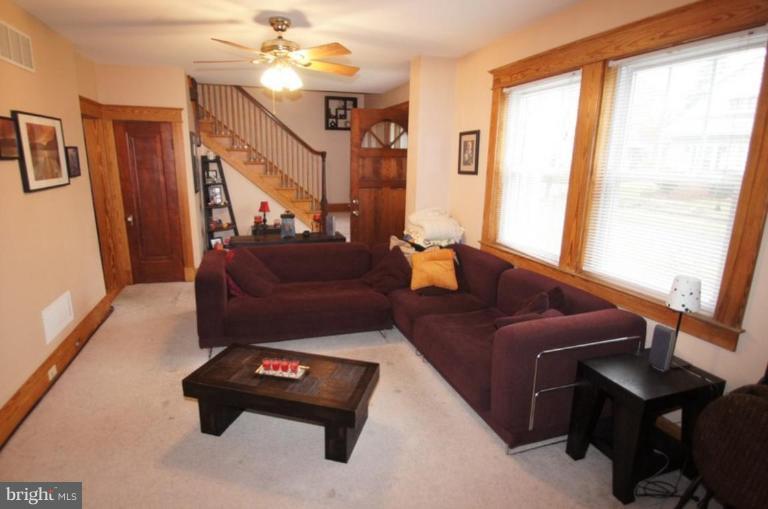 112 Kinship Road Dundalk, MD 21222 - Photo 6 of 20 Living Room #2