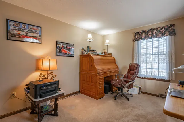 $769,000 | 4 Lisa Drive, Nashua, NH 03062