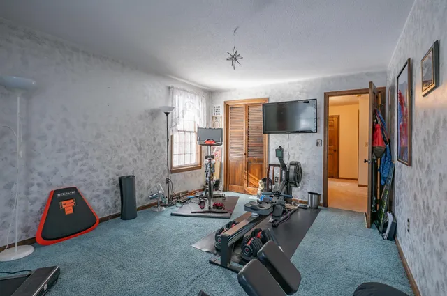 $769,000 | 4 Lisa Drive, Nashua, NH 03062