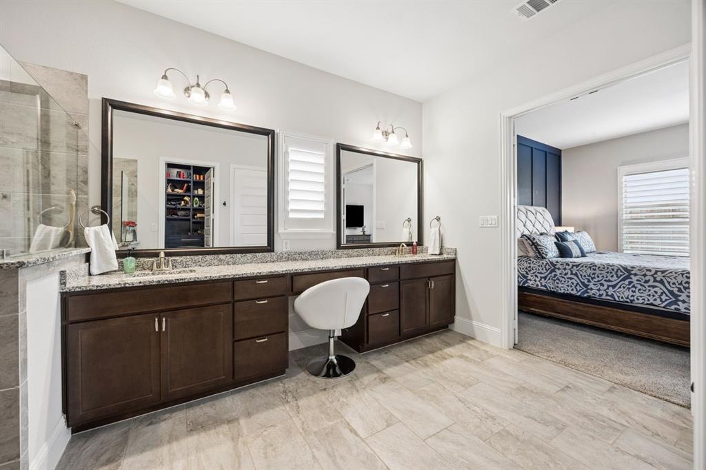 2700 Castlebridge The Colony, TX 75056 - Photo 23 of 38