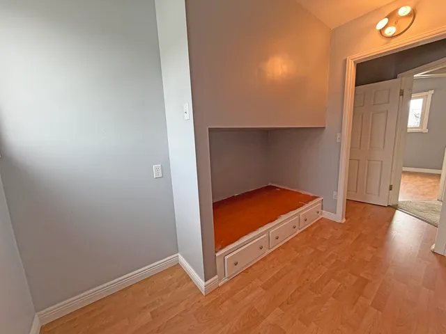 $179,900 | 911 Carney Boulevard, Marinette, WI 54143