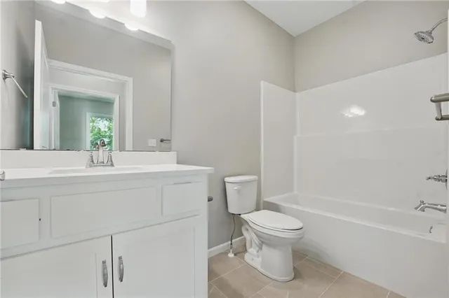 $354,995 | 781 Highland Drive, Edwardsville, KS 66111