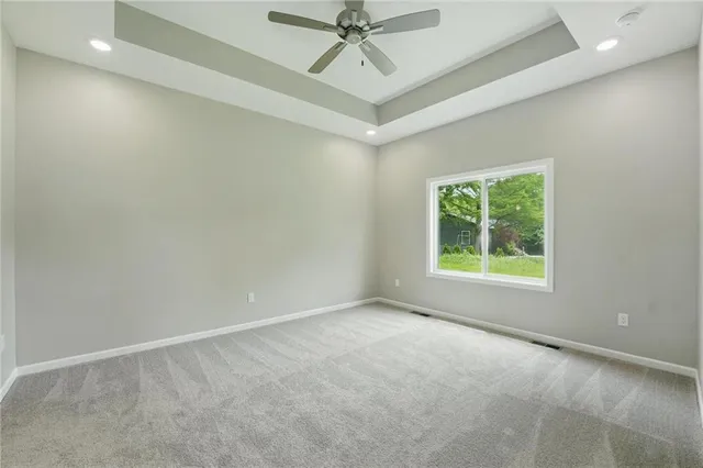 $354,995 | 781 Highland Drive, Edwardsville, KS 66111