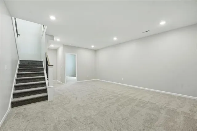 $354,995 | 781 Highland Drive, Edwardsville, KS 66111