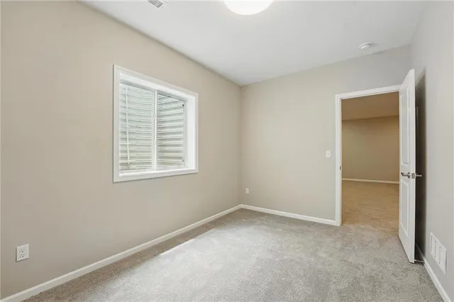 $354,995 | 781 Highland Drive, Edwardsville, KS 66111