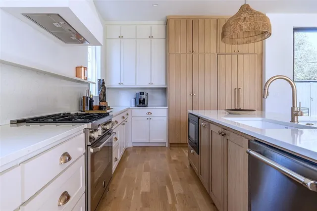 $1,450,000 | 6437 Trammel Drive, Dallas, TX 75214