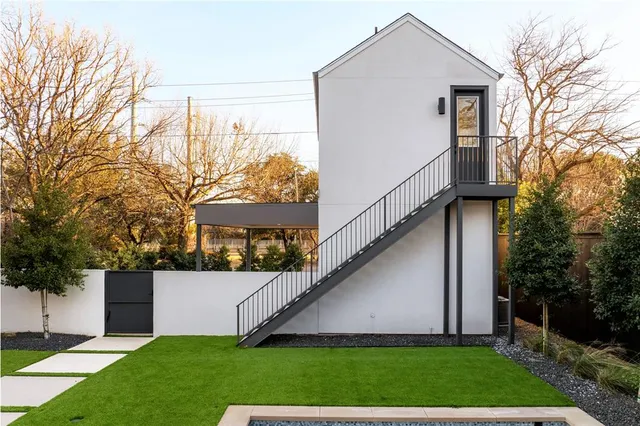 $1,450,000 | 6437 Trammel Drive, Dallas, TX 75214