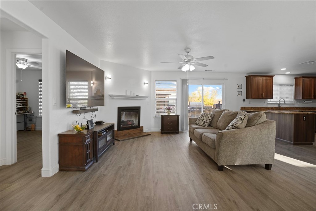 13070 Curry Avenue Lodi, CA 95240 - Photo 14 of 71