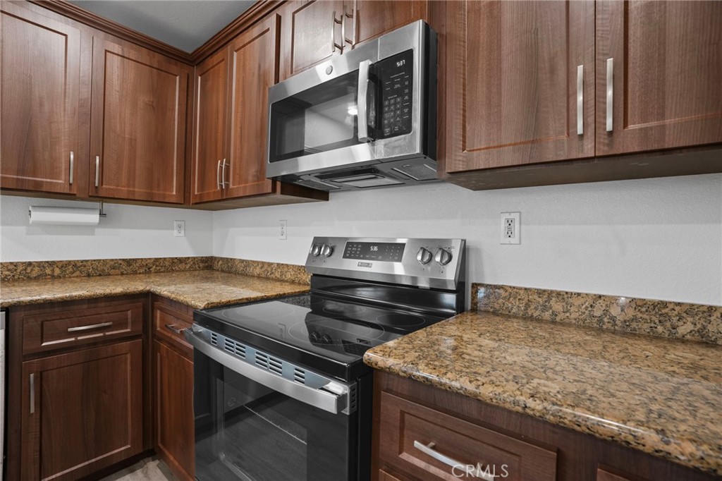 13070 Curry Avenue Lodi, CA 95240 - Photo 16 of 71