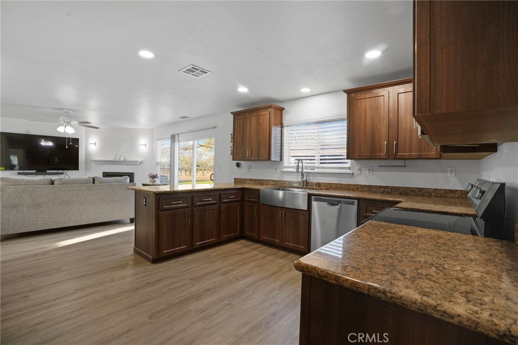 13070 Curry Avenue Lodi, CA 95240 - Photo 19 of 71