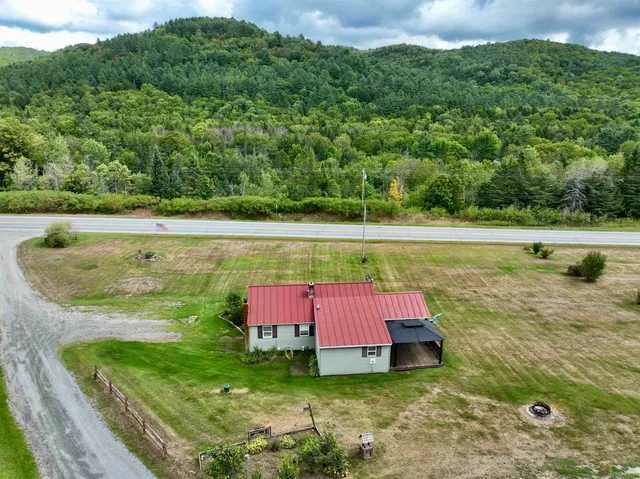 $335,000 | 10347 Highway 25, Corinth, VT 05040