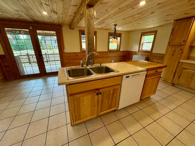 $335,000 | 10347 Highway 25, Corinth, VT 05040